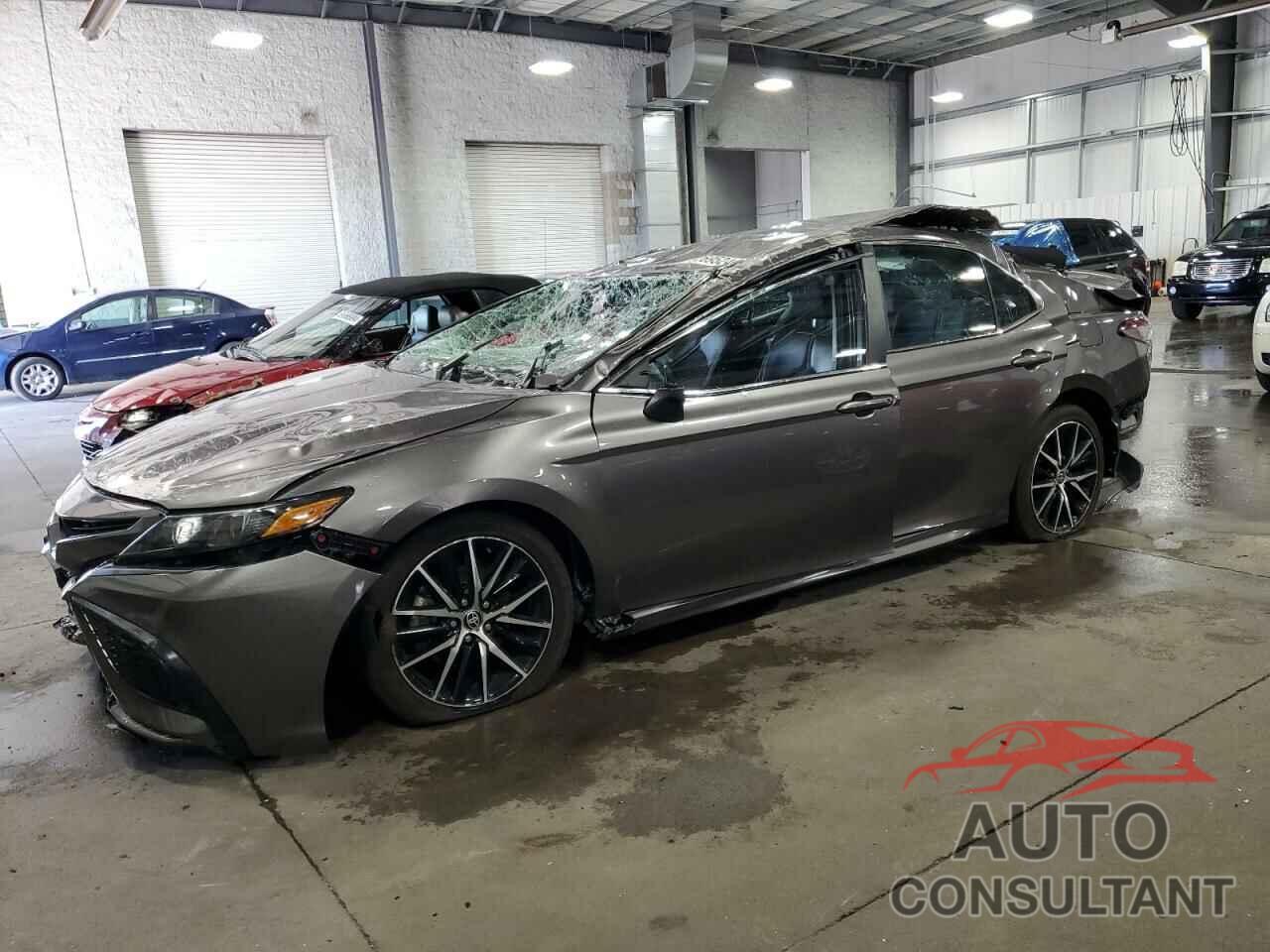 TOYOTA CAMRY 2021 - 4T1G11AK9MU457403