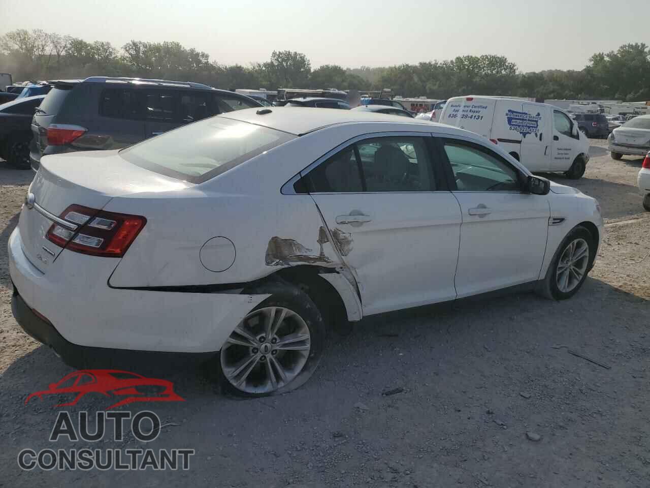 FORD TAURUS 2016 - 1FAHP2D84GG148377