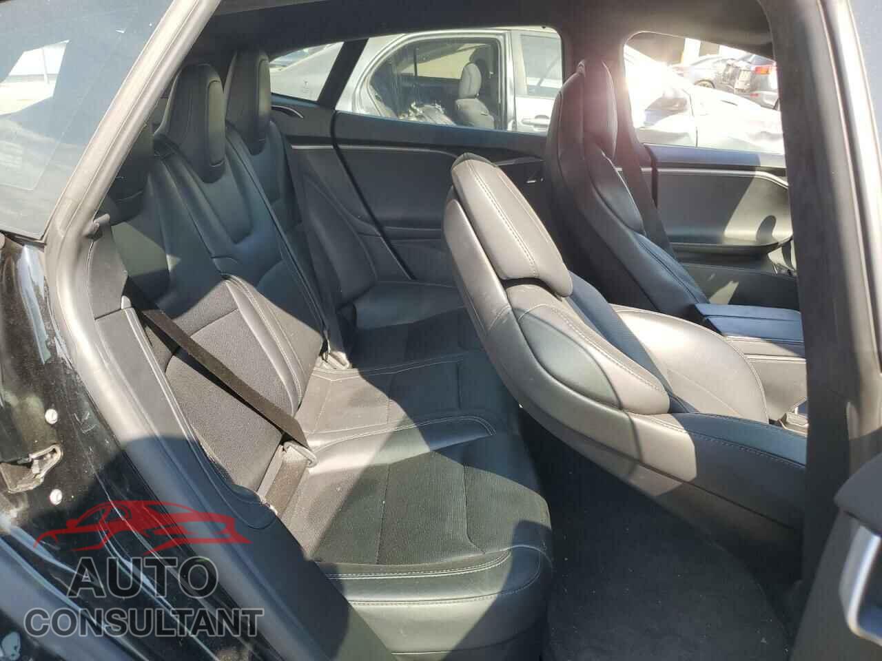 TESLA MODEL S 2018 - 5YJSA1E41JF294955