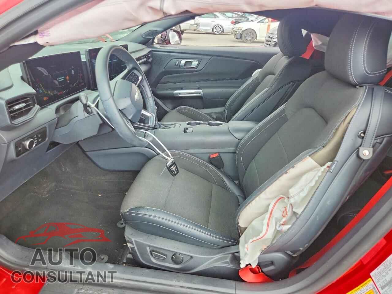 FORD MUSTANG 2026 - 1FA6P8TH1T5116665