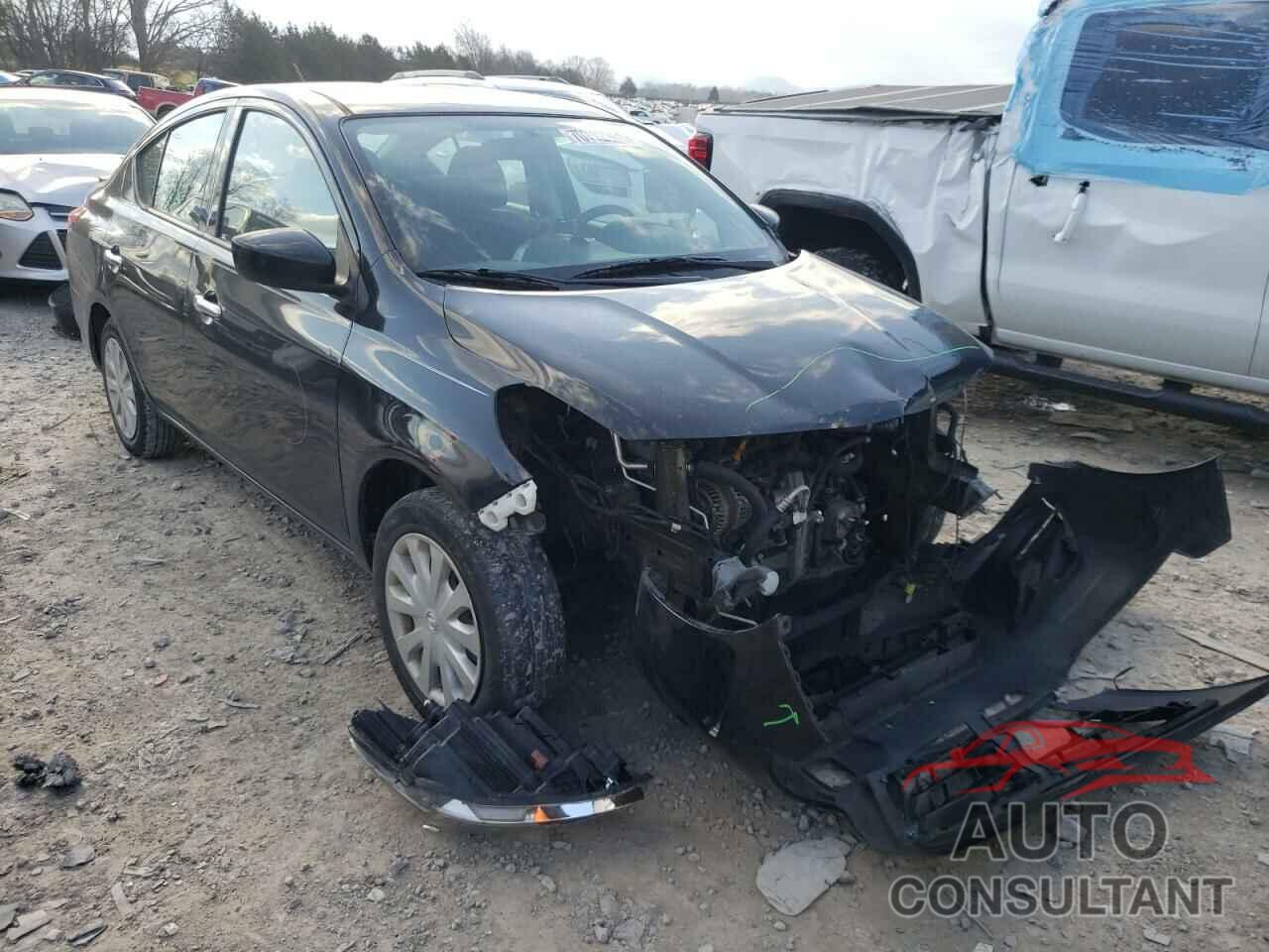 NISSAN VERSA 2018 - 3N1CN7AP5JL838633