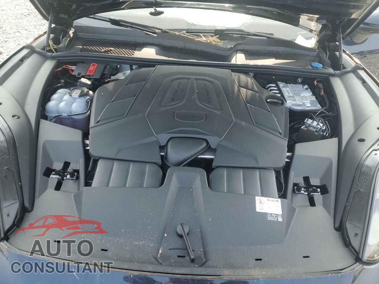 PORSCHE CAYENNE 2024 - WP1AA2AY2RDA07716
