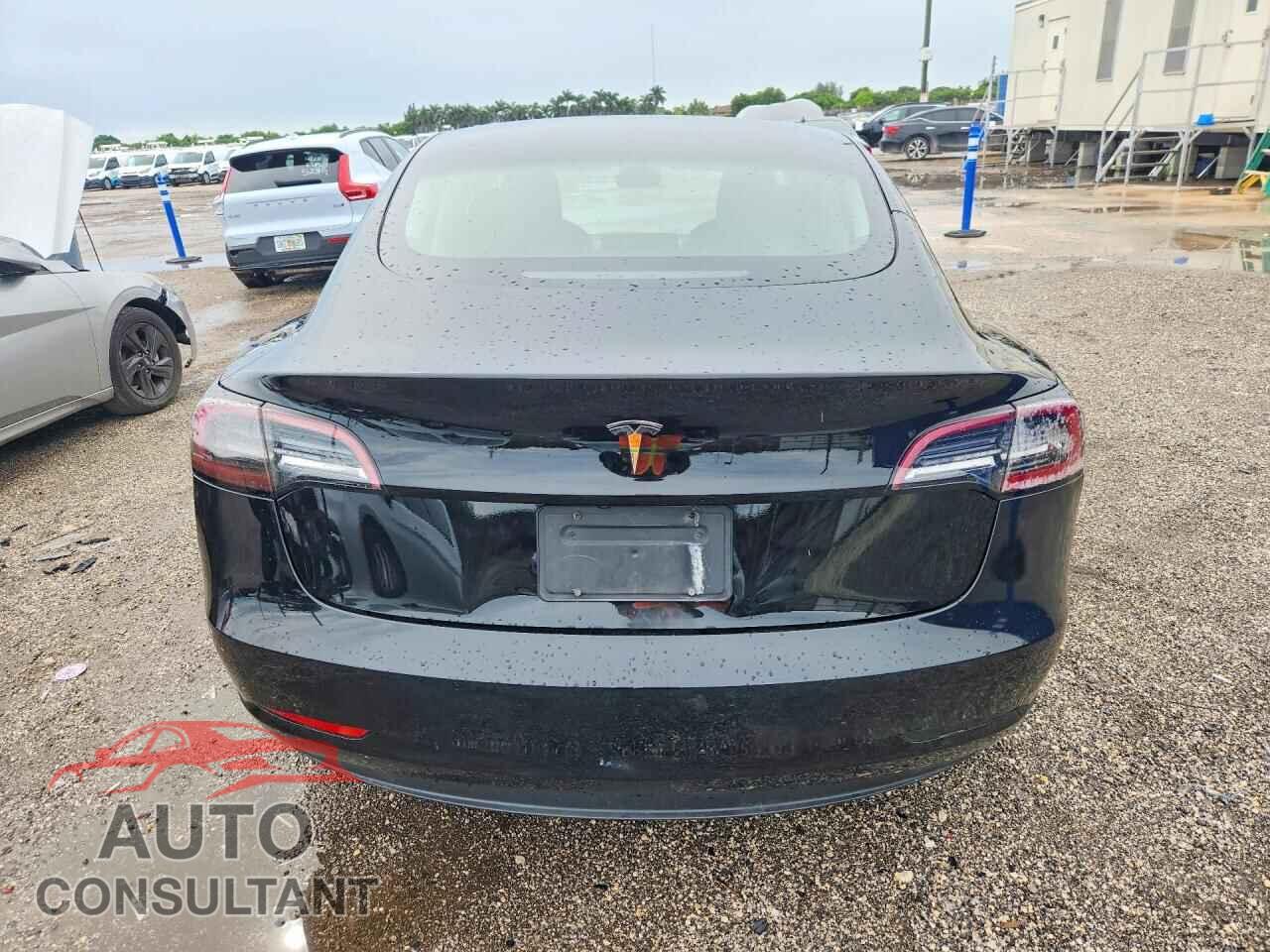 TESLA MODEL 3 2023 - 5YJ3E1EA4PF435444