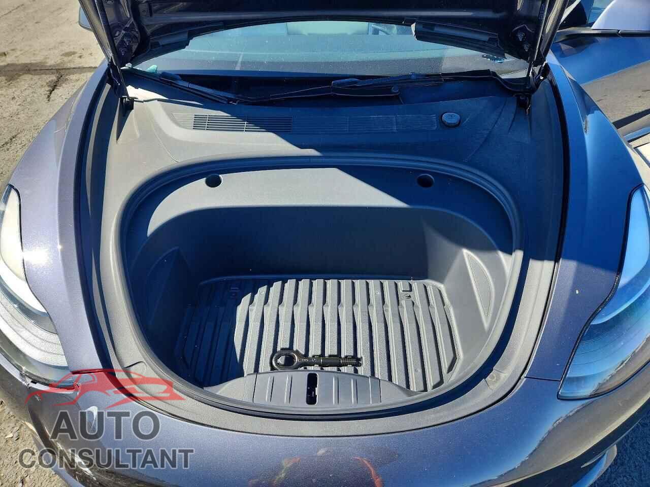 TESLA MODEL 3 2023 - 5YJ3E1EA8PF645819
