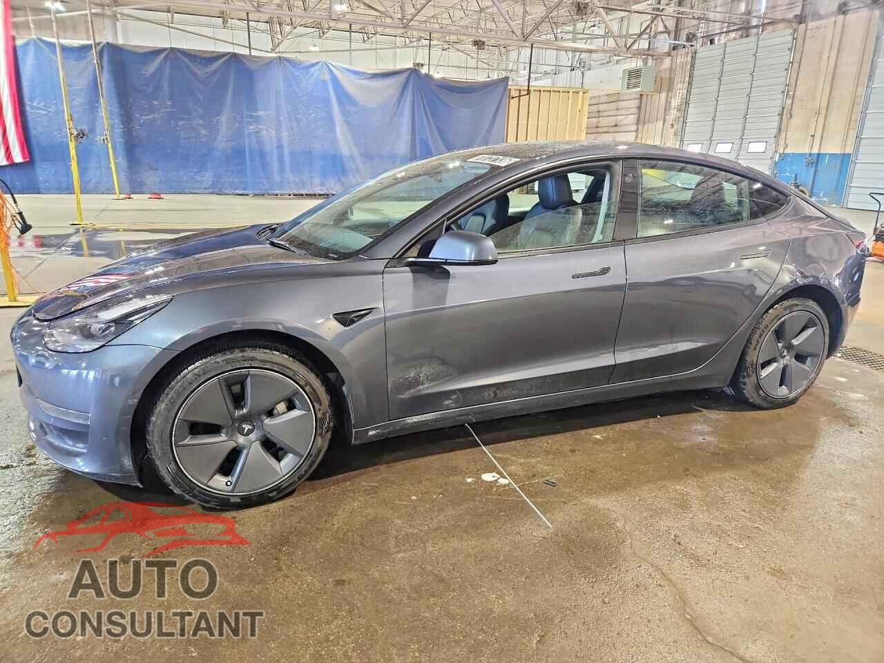 TESLA MODEL 3 2022 - 5YJ3E1EA9NF369728