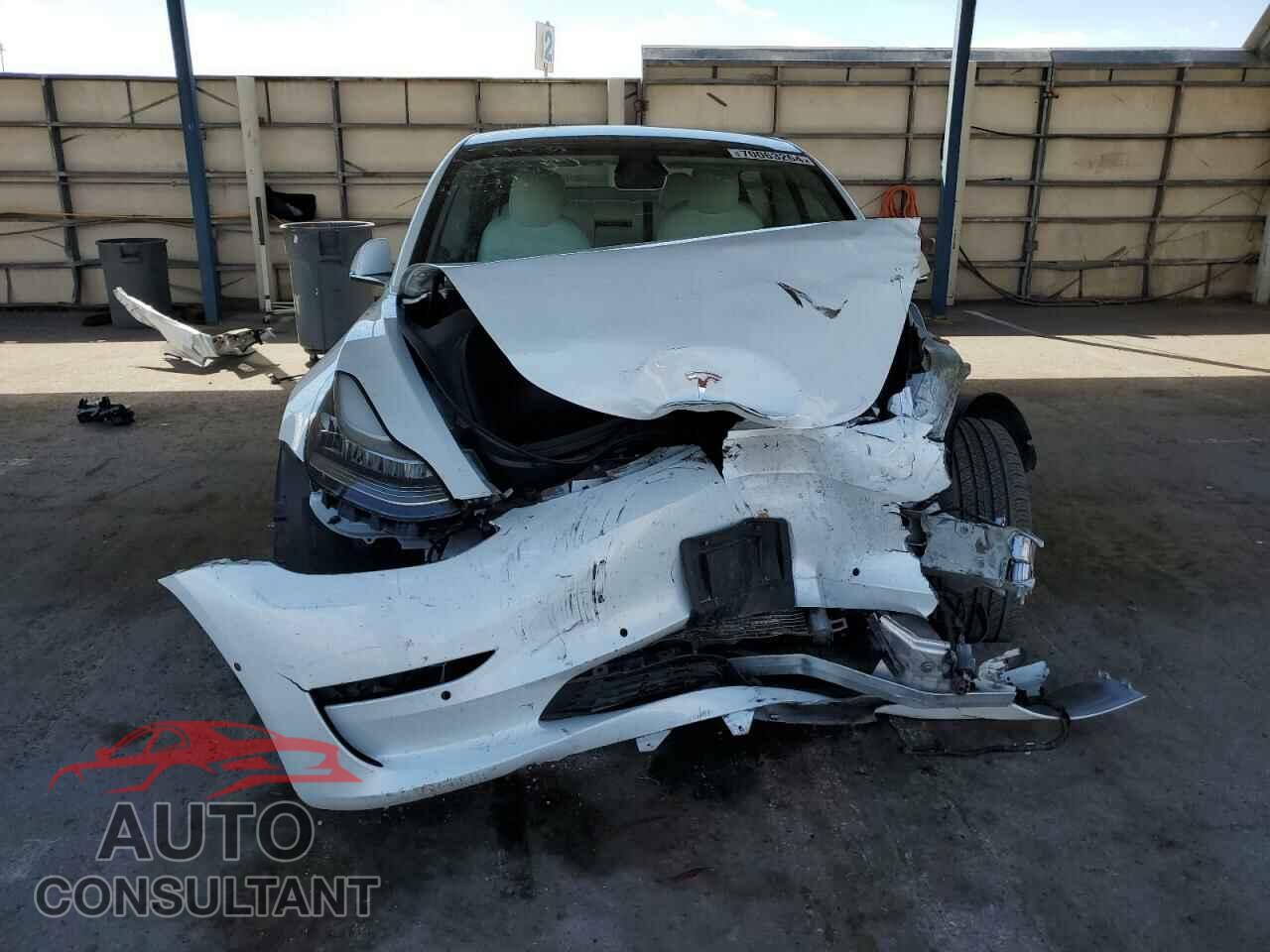 TESLA MODEL 3 2020 - 5YJ3E1ECXLF805551