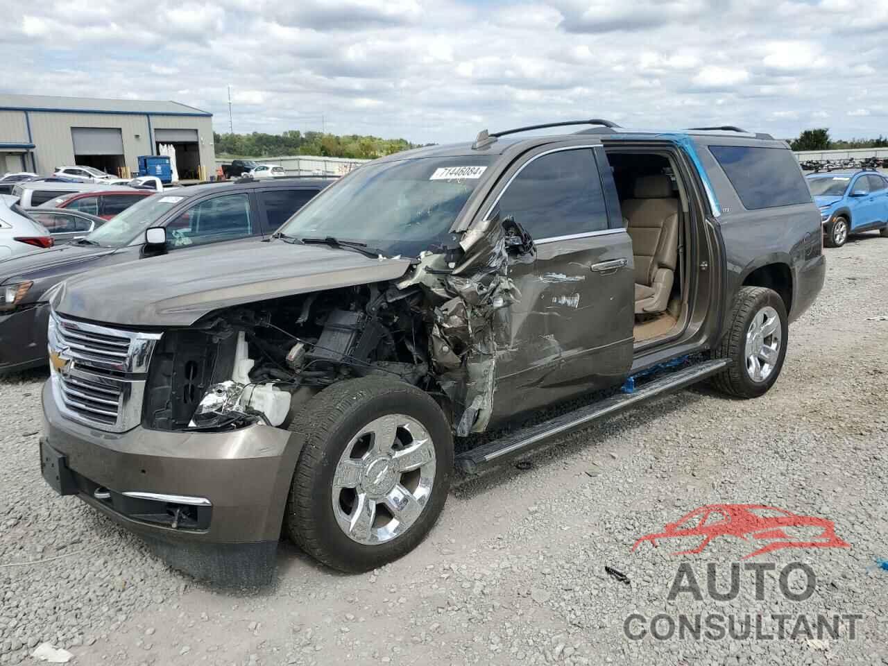 CHEVROLET SUBURBAN 2016 - 1GNSKJKC7GR349525