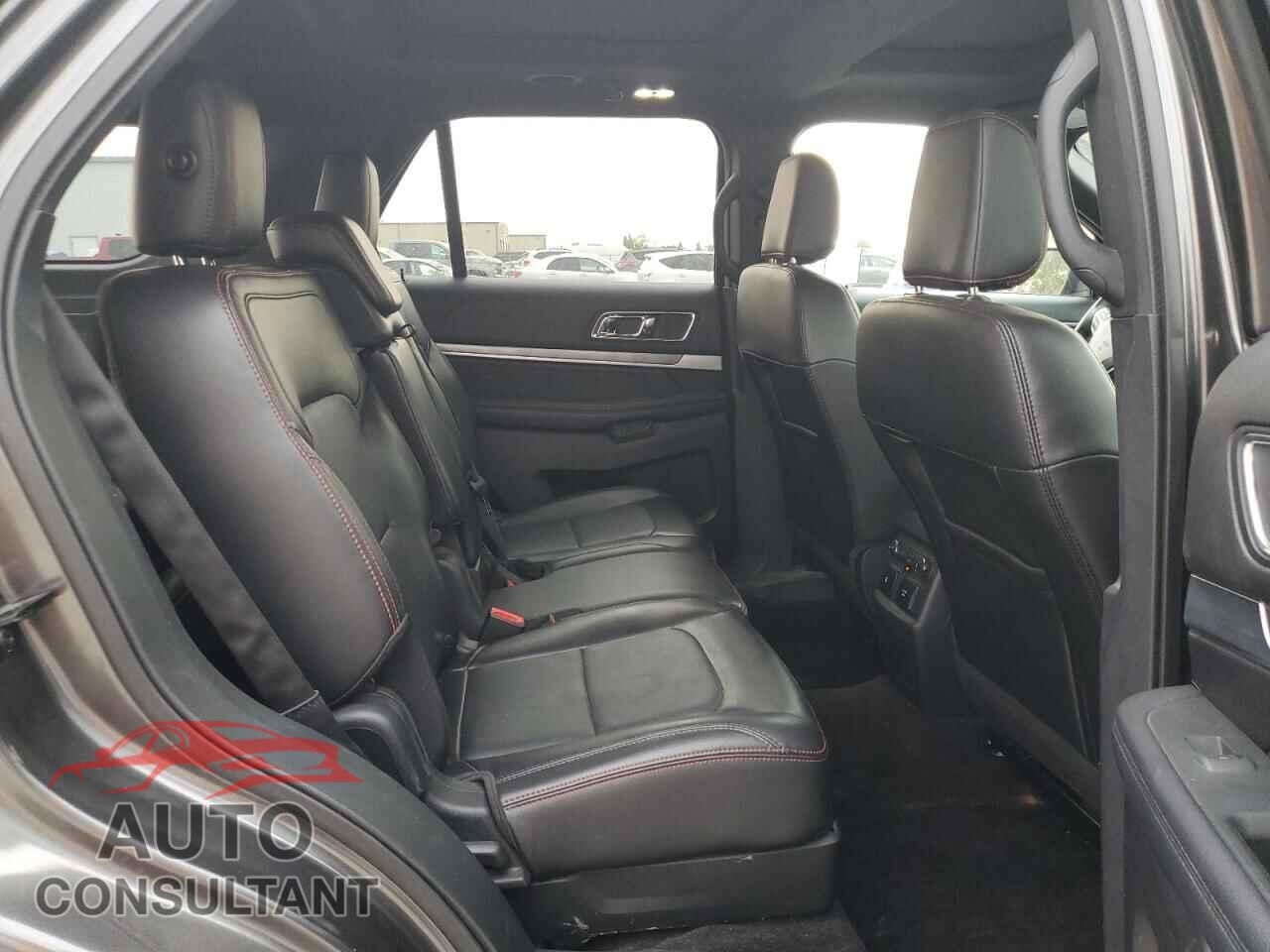 FORD EXPLORER 2018 - 1FM5K8GT8JGB57178
