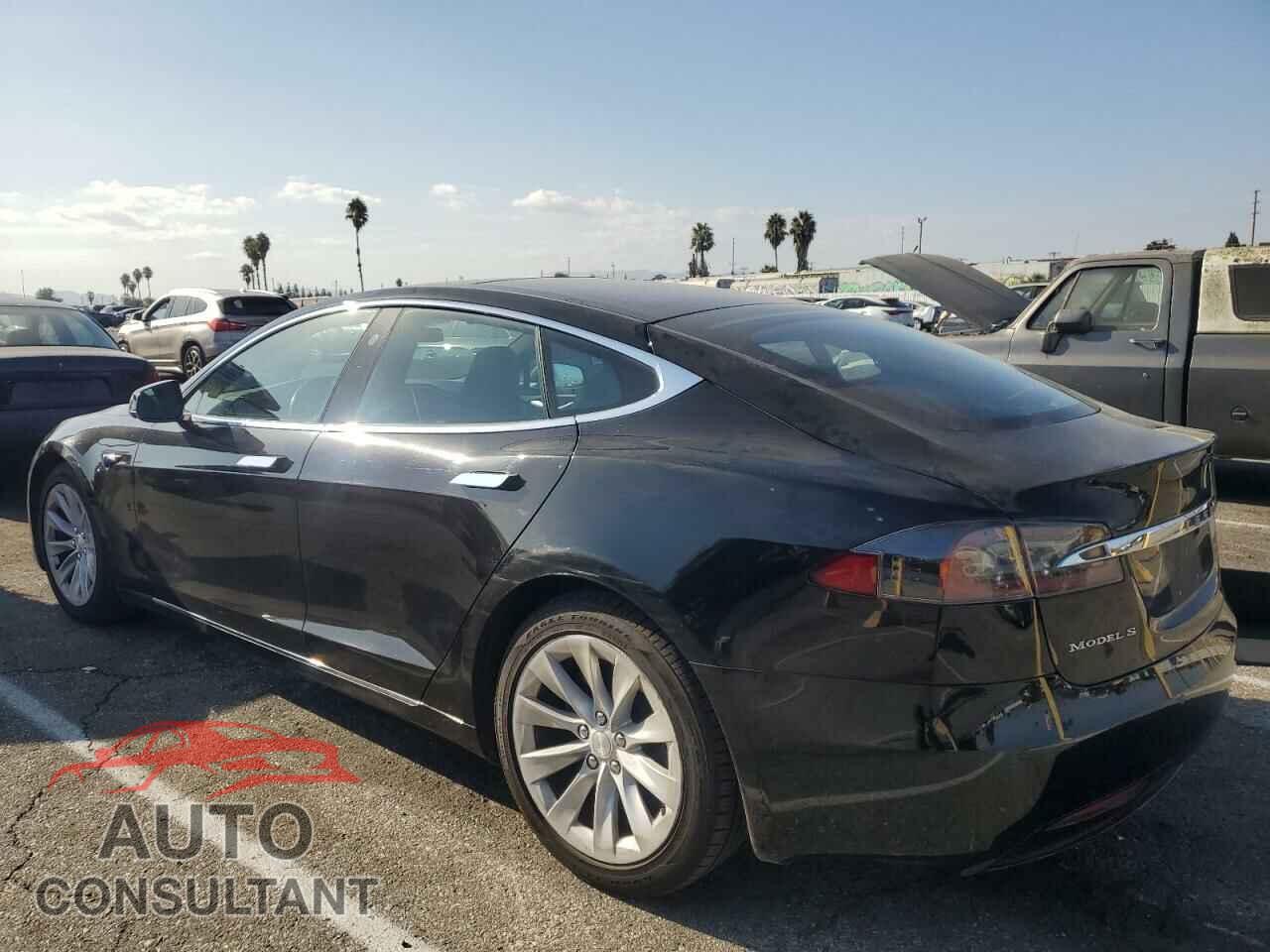 TESLA MODEL S 2017 - 5YJSA1E11HF202954