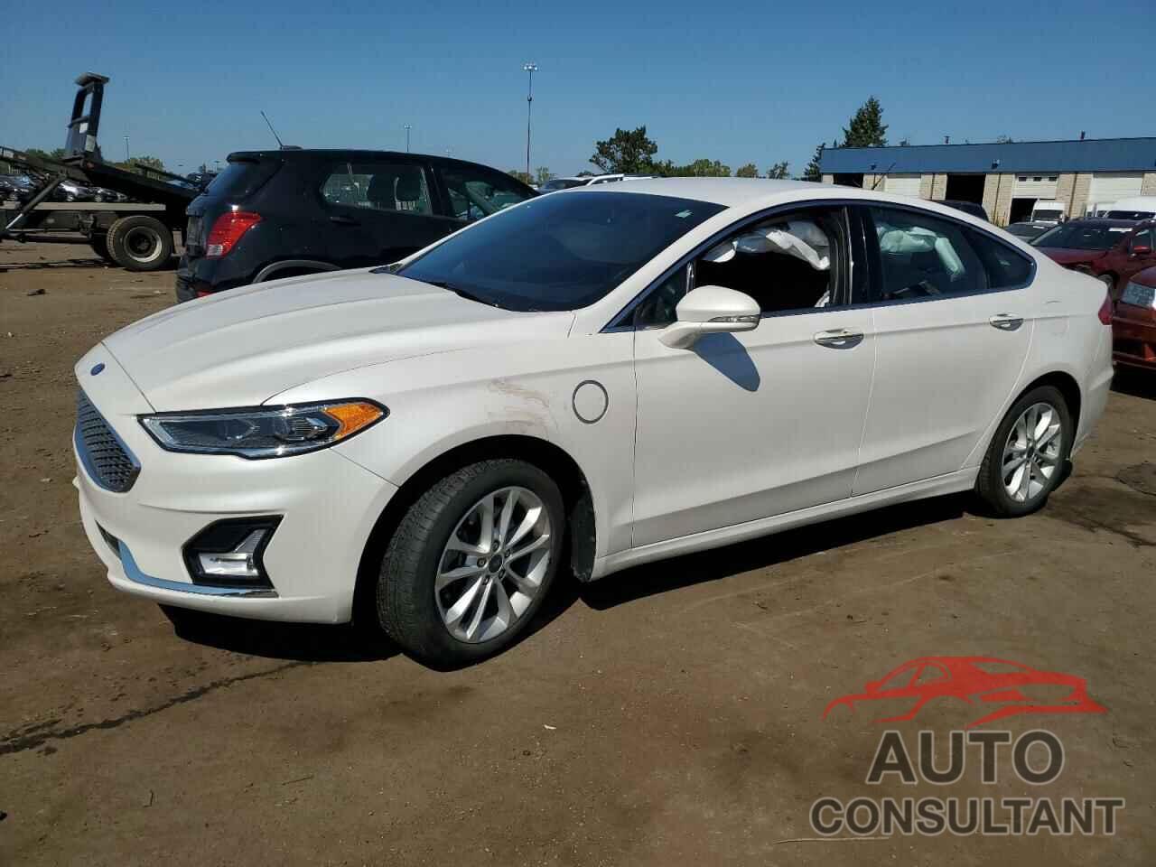 FORD FUSION 2019 - 3FA6P0SU8KR145074