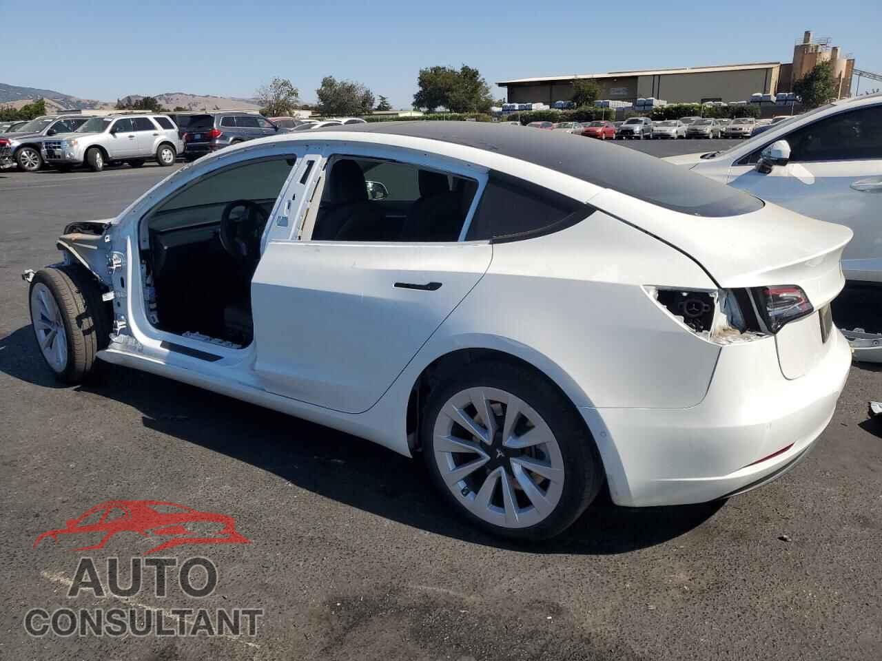 TESLA MODEL 3 2022 - 5YJ3E1EA8NF376427