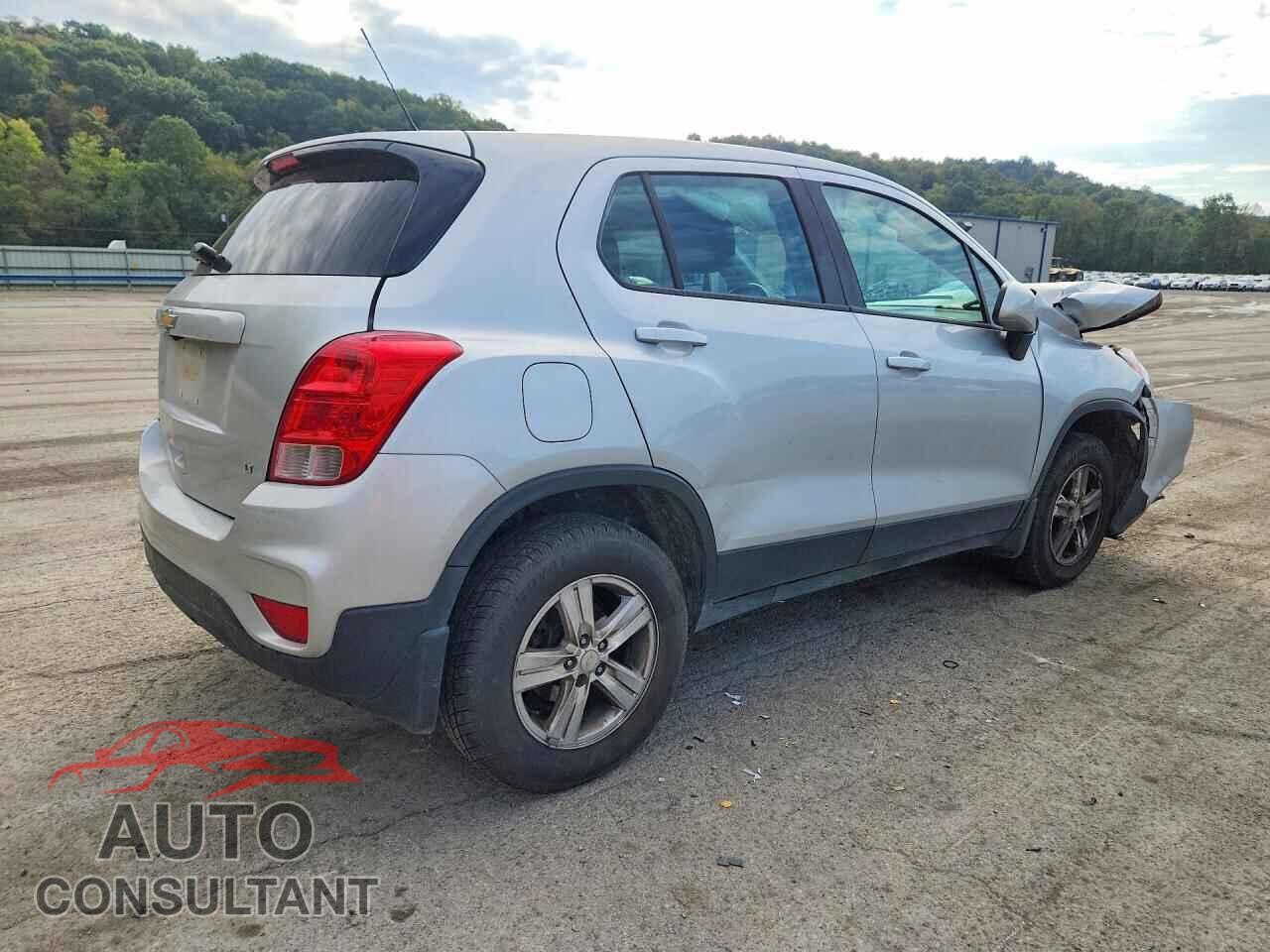 CHEVROLET TRAX 2017 - 3GNCJNSB3HL284025