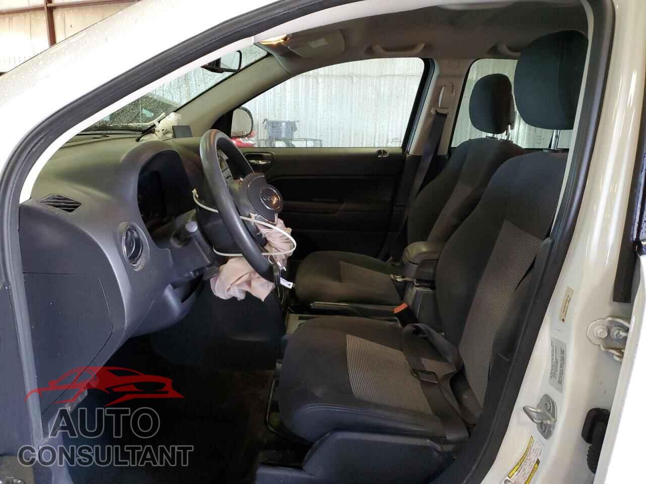 JEEP COMPASS 2016 - 1C4NJDBB1GD631349