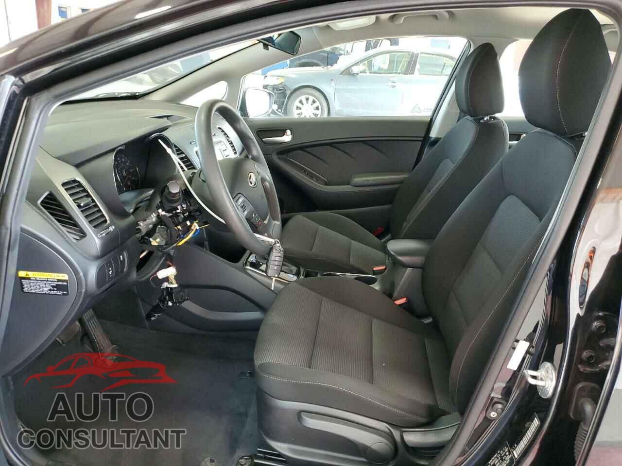 KIA FORTE 2017 - 3KPFK4A70HE093113