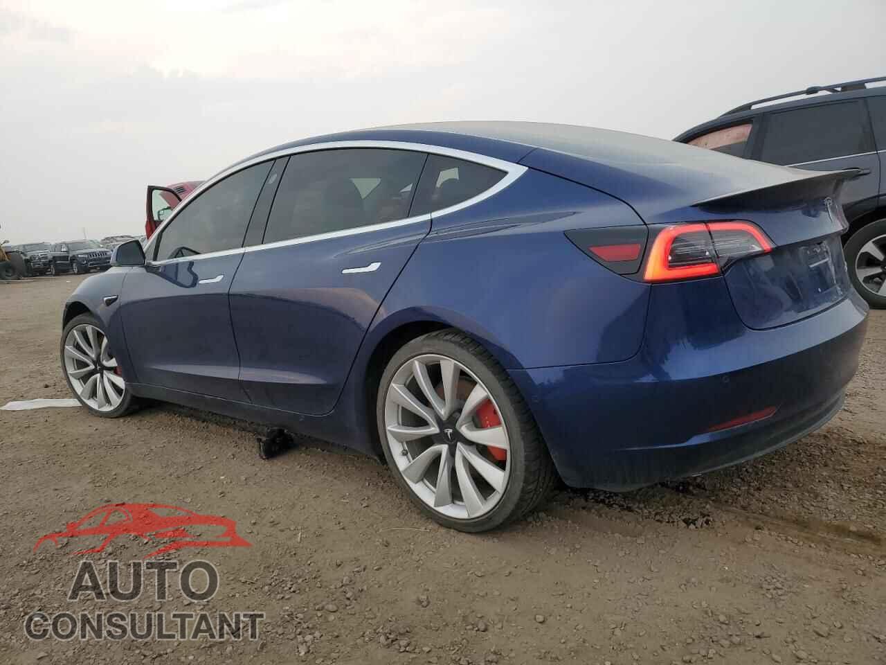 TESLA MODEL 3 2018 - 5YJ3E1EB0JF080966