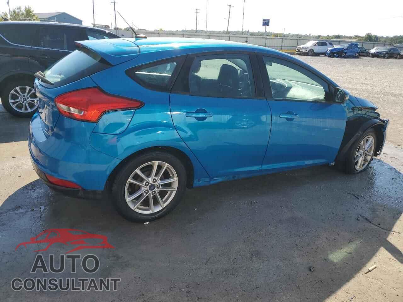 FORD FOCUS 2016 - 1FADP3K23GL358656