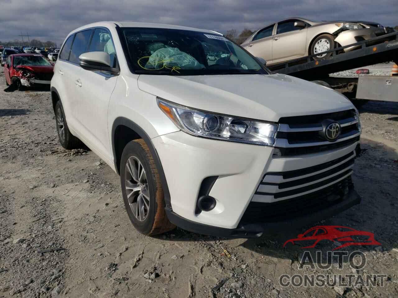 TOYOTA HIGHLANDER 2017 - 5TDZARFHXHS031349