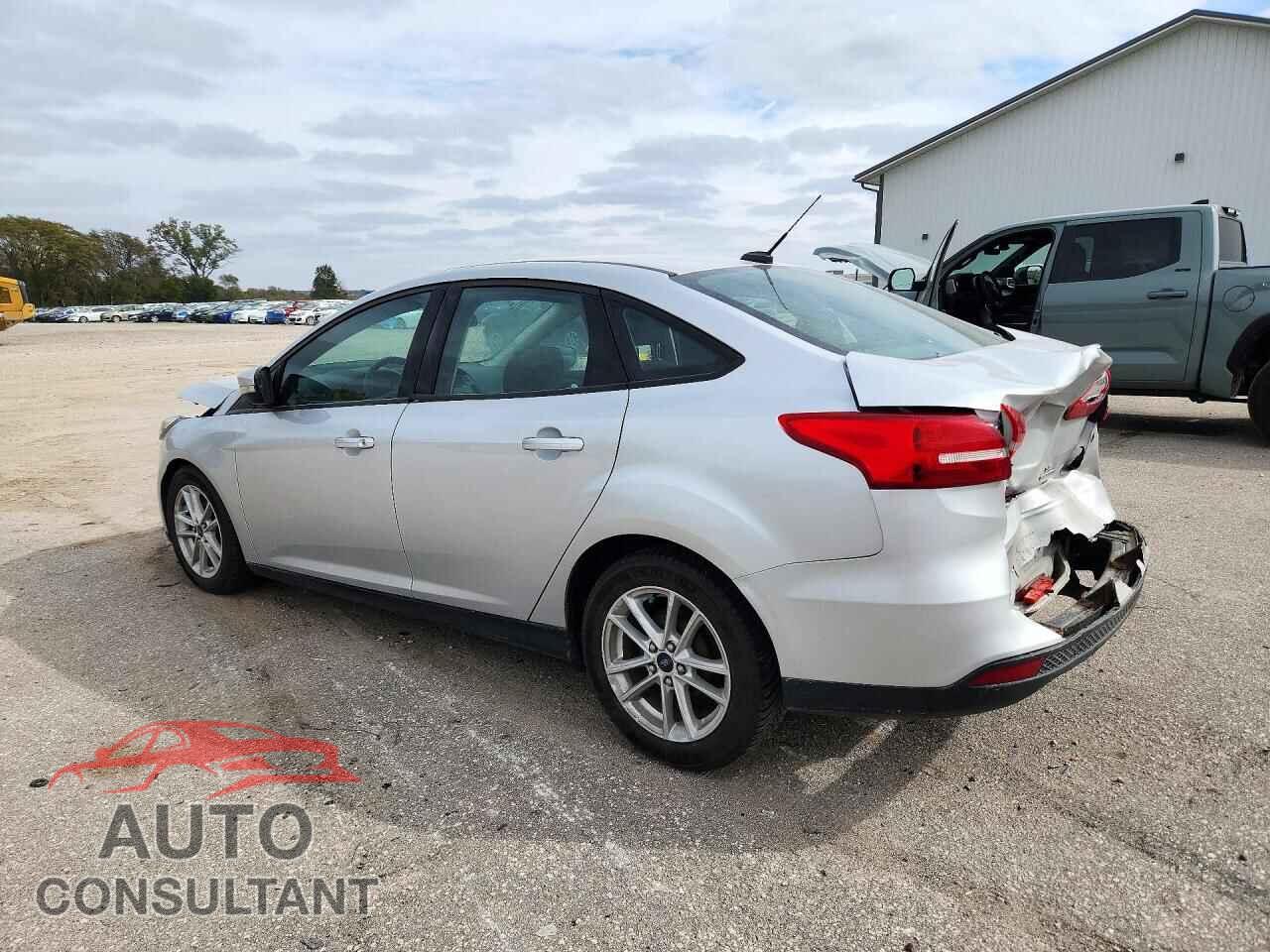 FORD FOCUS 2015 - 1FADP3F28FL385070