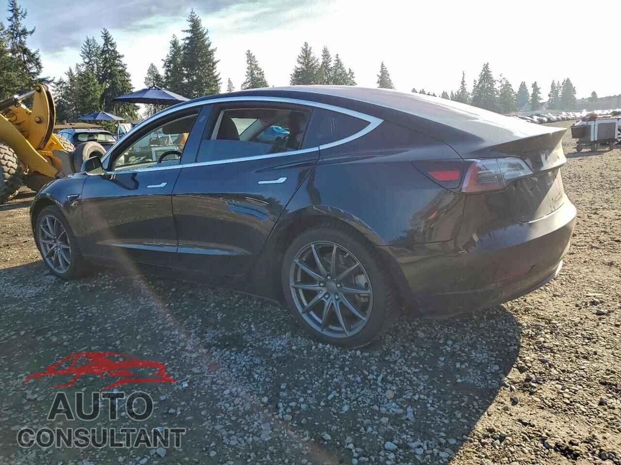 TESLA MODEL 3 2018 - 5YJ3E1EA0JF023688