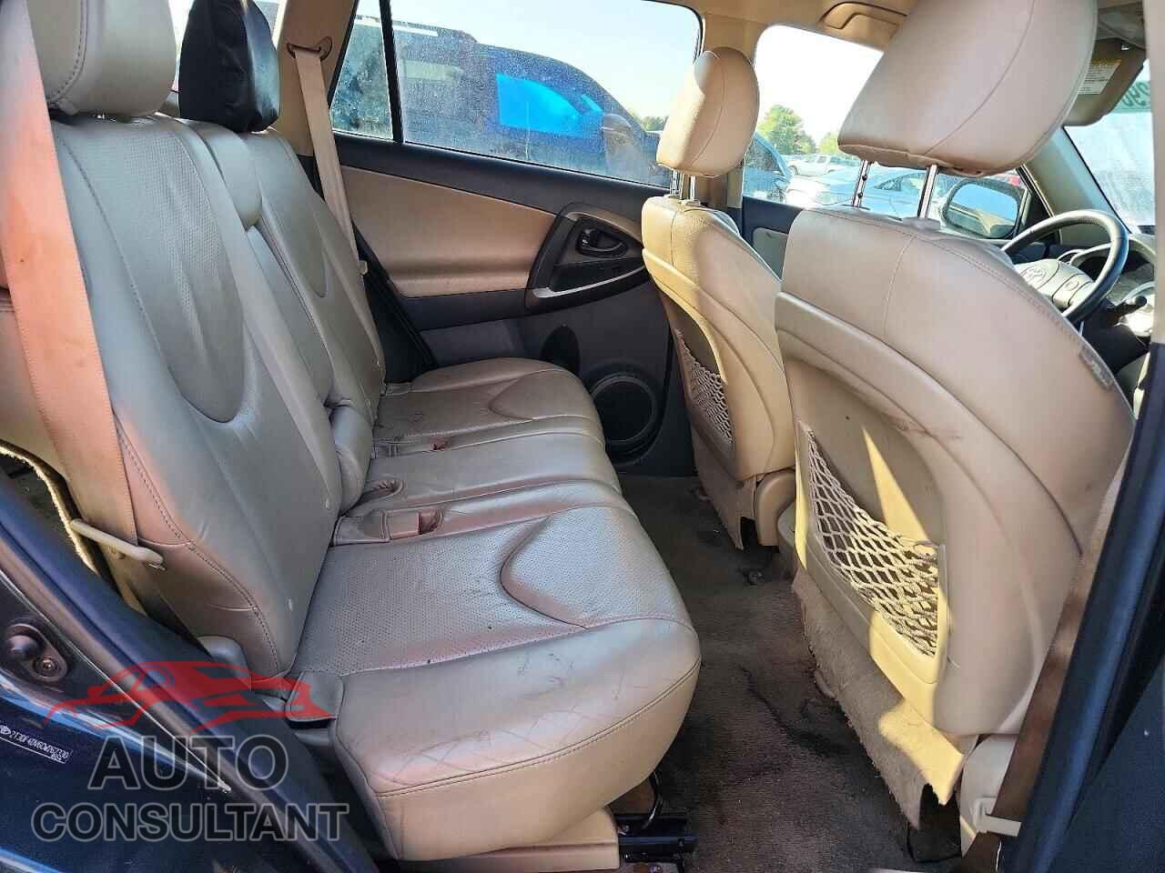 TOYOTA RAV4 2012 - 2T3DF4DV6CW262330