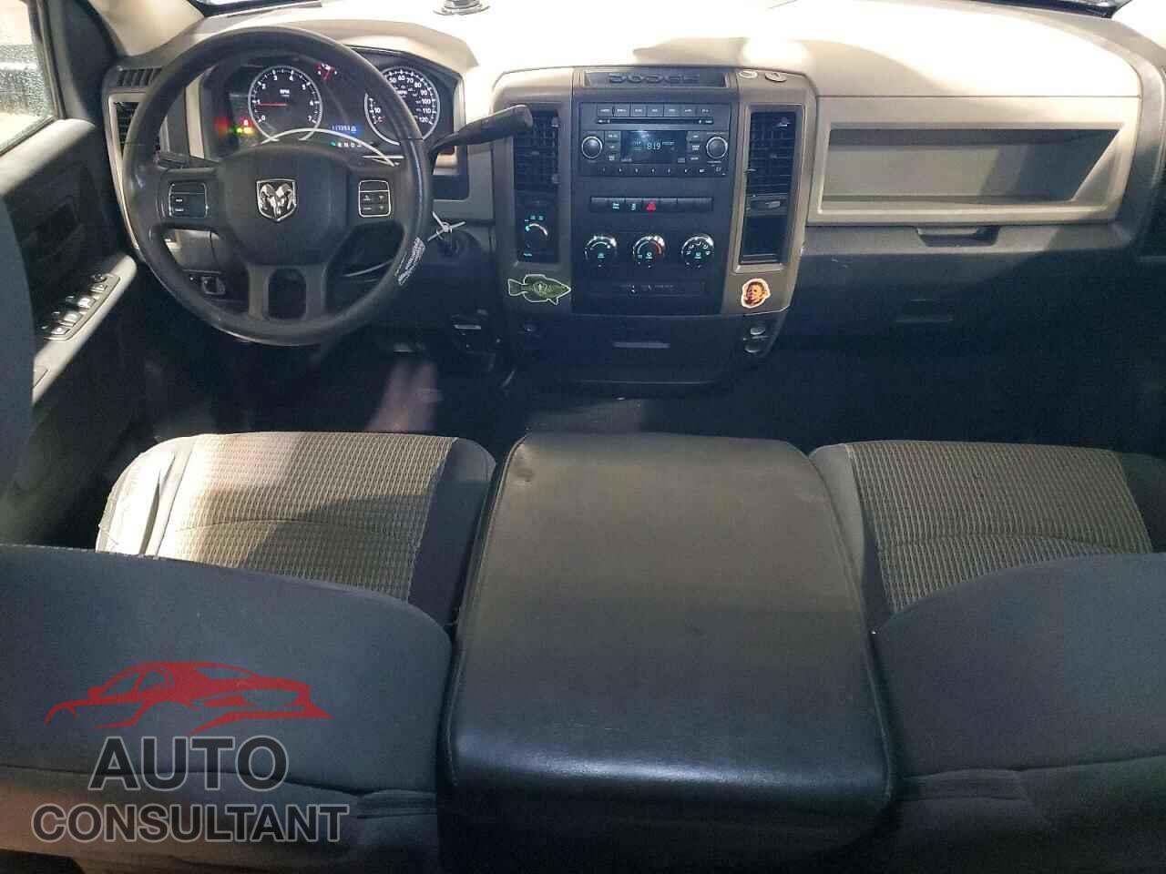 DODGE RAM 1500 2012 - 1C6RD7FT8CS303517