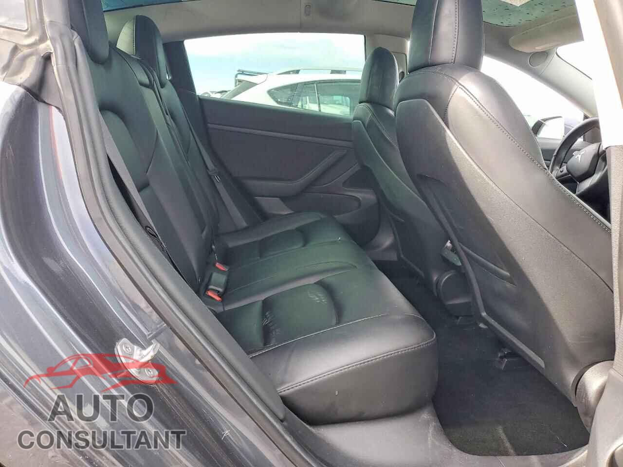 TESLA MODEL 3 2020 - 5YJ3E1EA5LF803480