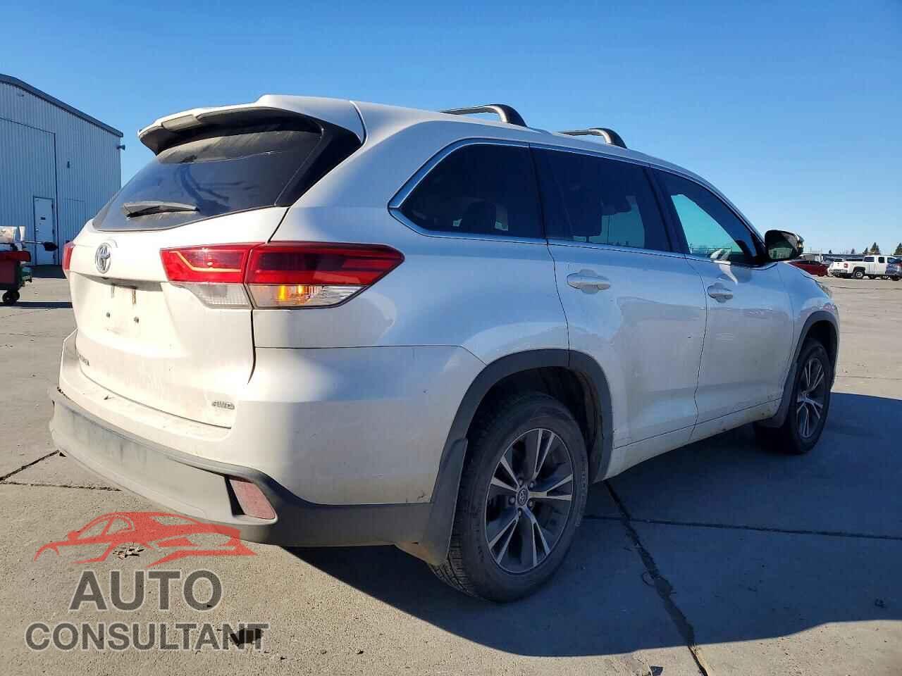 TOYOTA HIGHLANDER 2017 - 5TDBZRFH4HS478656
