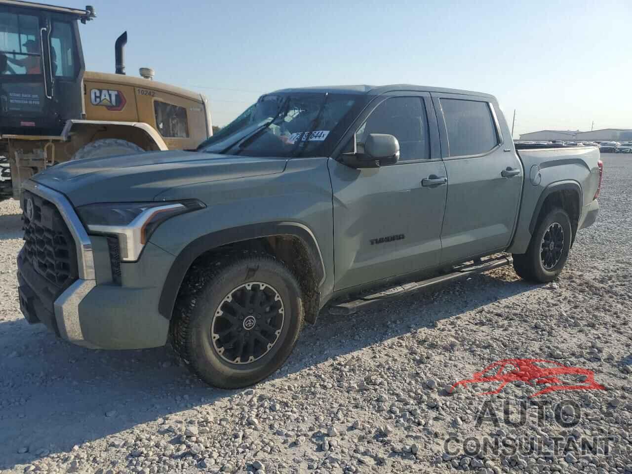 TOYOTA TUNDRA 2022 - 5TFLA5DB7NX041856