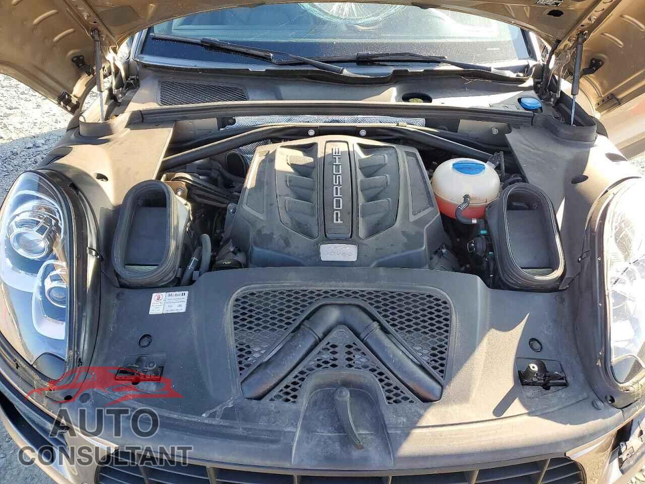 PORSCHE MACAN 2016 - WP1AB2A55GLB56210