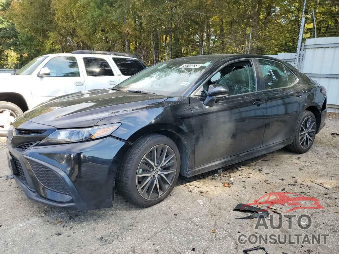 TOYOTA CAMRY 2021 - 4T1G11AK0MU581446