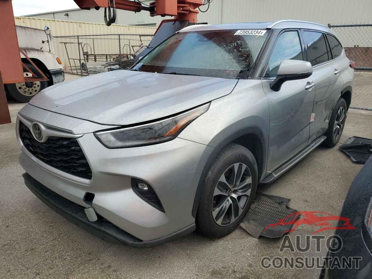 TOYOTA HIGHLANDER 2021 - 5TDGZRAH2MS053783