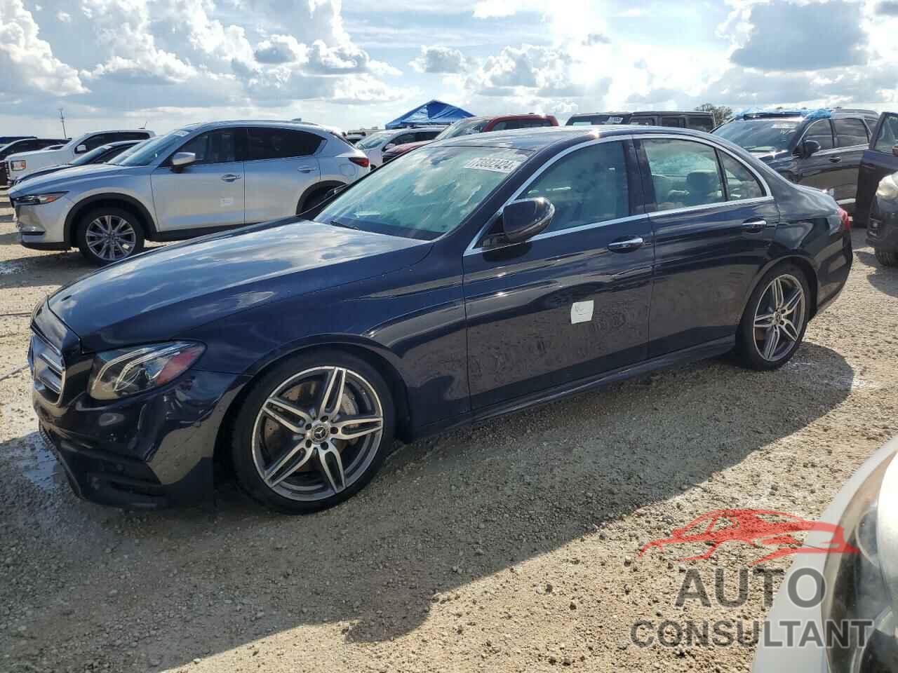 MERCEDES-BENZ E-CLASS 2018 - WDDZF4JB9JA467299