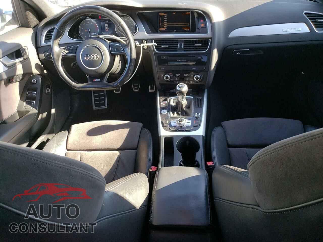 AUDI S4/RS4 2013 - WAUDGAFL3DA210965