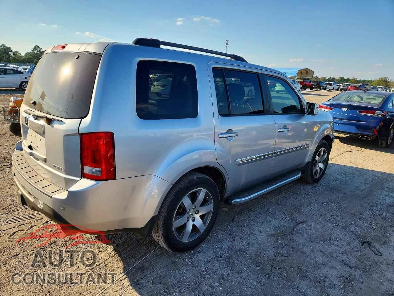 HONDA PILOT 2015 - 5FNYF3H98FB028774
