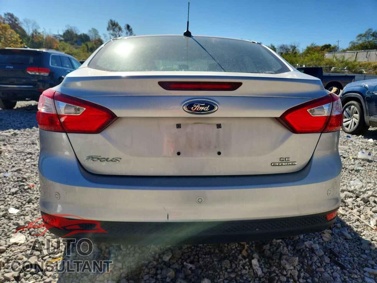 FORD FOCUS 2014 - 1FADP3F21EL438514