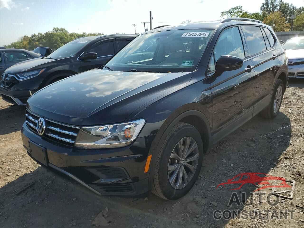 VOLKSWAGEN TIGUAN 2018 - 3VV0B7AX1JM125328