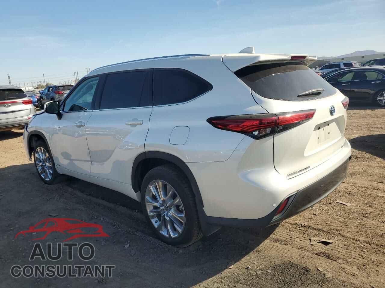 TOYOTA HIGHLANDER 2021 - 5TDDBRCH7MS524671