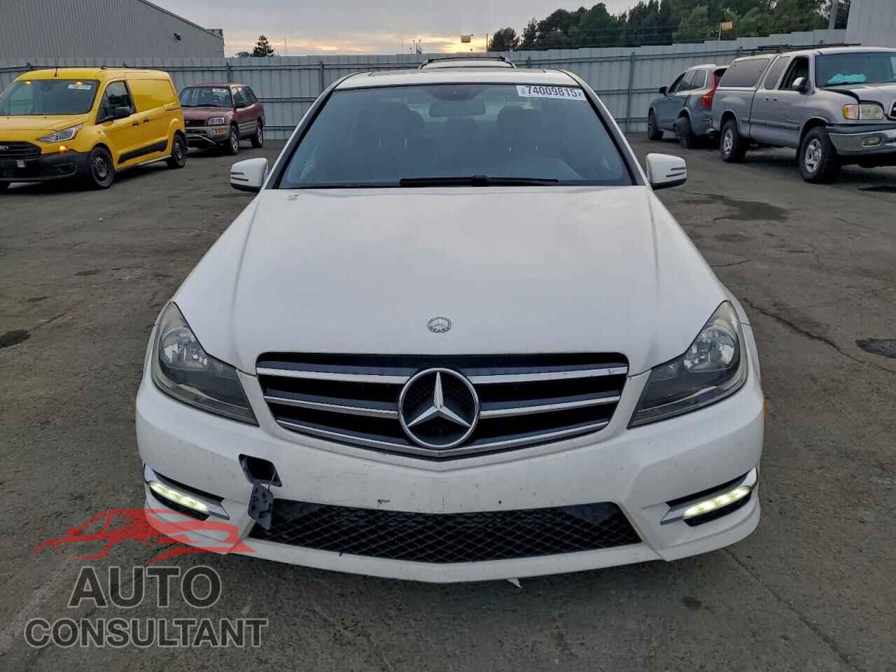 MERCEDES-BENZ C-CLASS 2014 - WDDGF4HB2EA959563