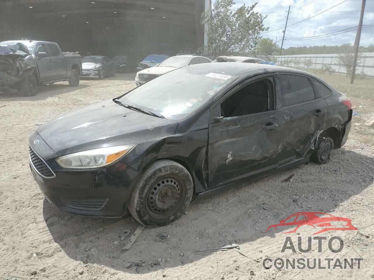 FORD FOCUS 2017 - 1FADP3E22HL324284