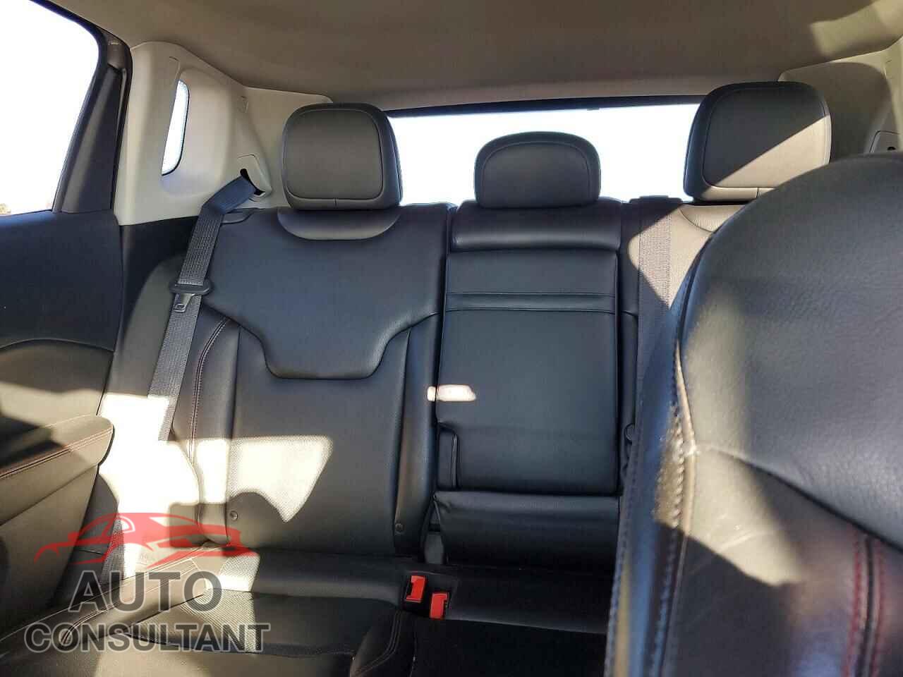 JEEP COMPASS 2017 - 3C4NJDDB1HT597583