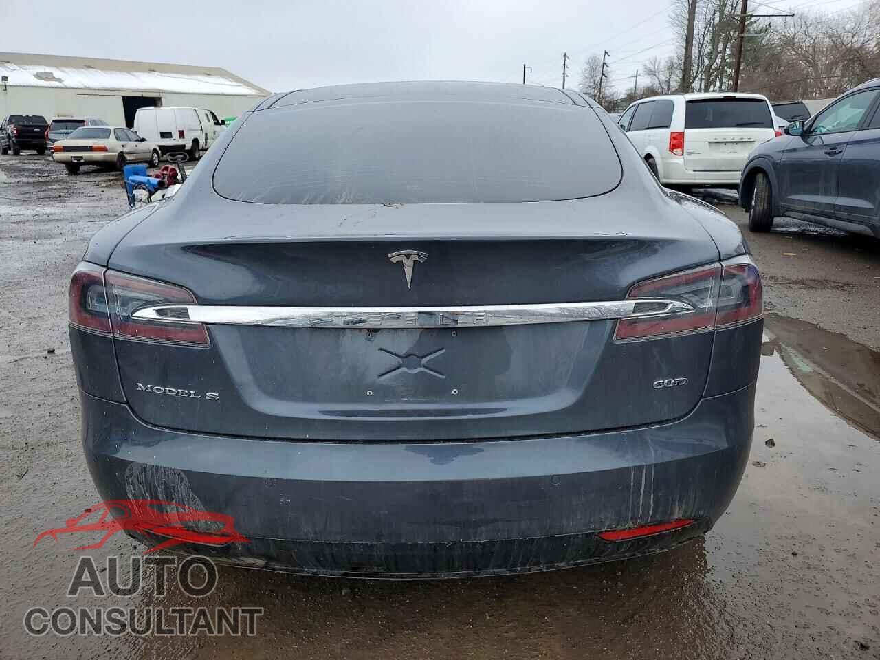 TESLA MODEL S 2016 - 5YJSA1E29GF155373