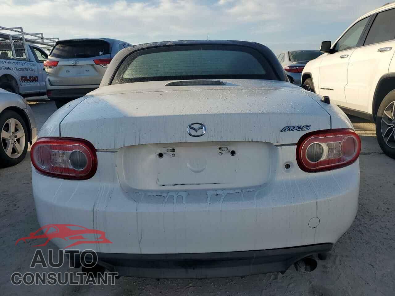 MAZDA MX5 2014 - JM1NC2MF4E0234592