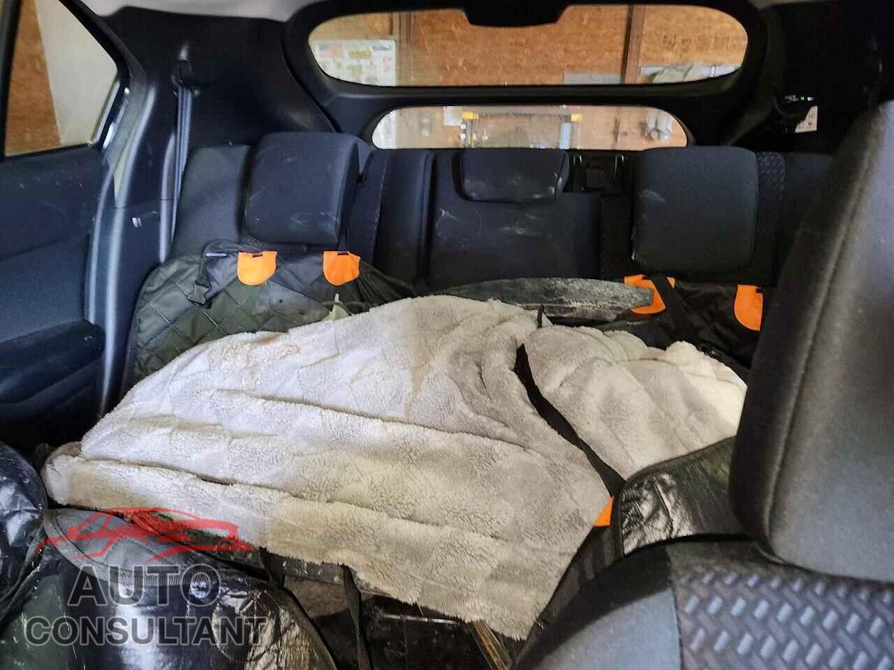 MITSUBISHI ECLIPSE 2019 - JA4AT4AA7KZ002332