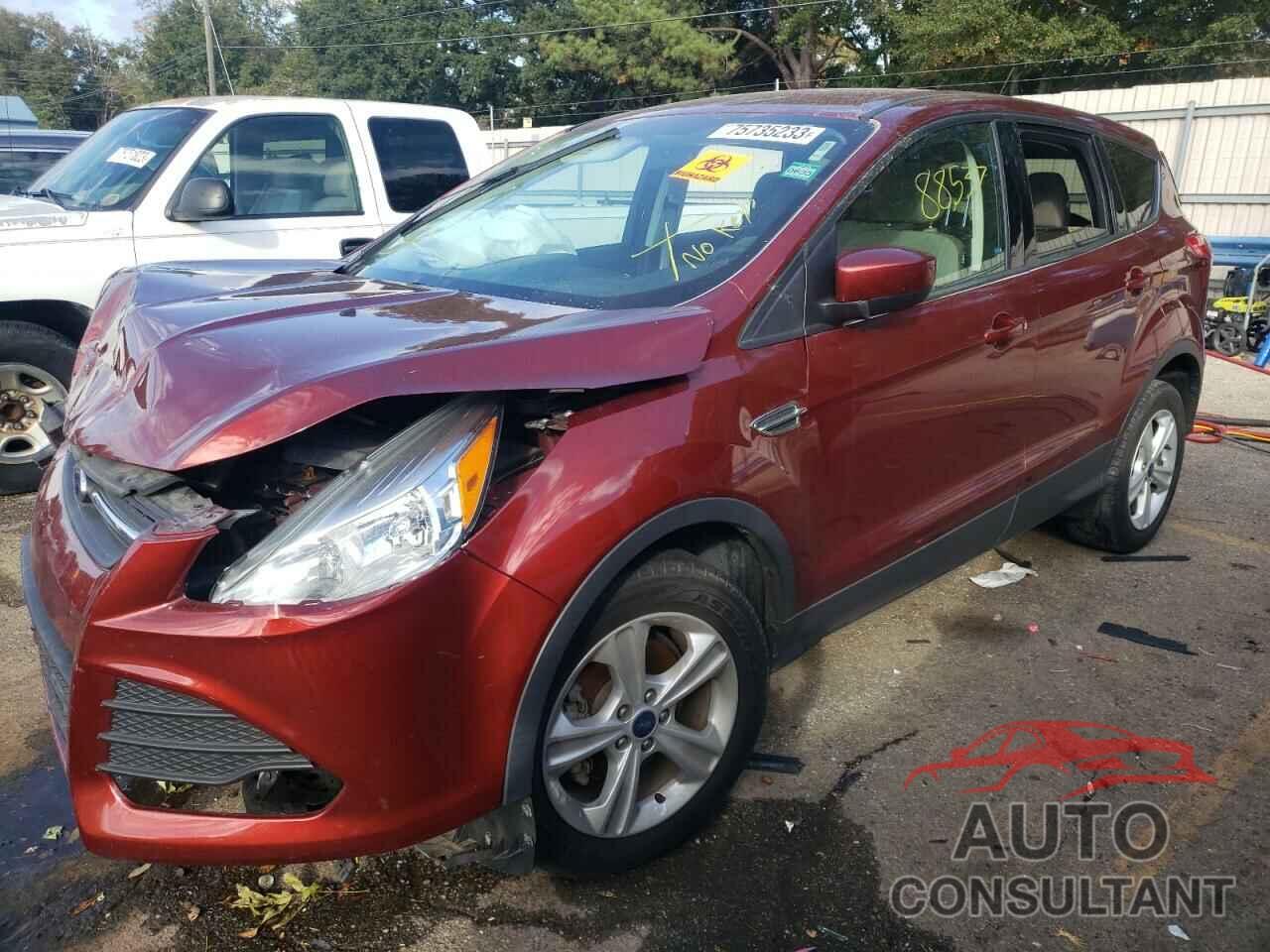 FORD ESCAPE 2015 - 1FMCU0GX3FUA30322