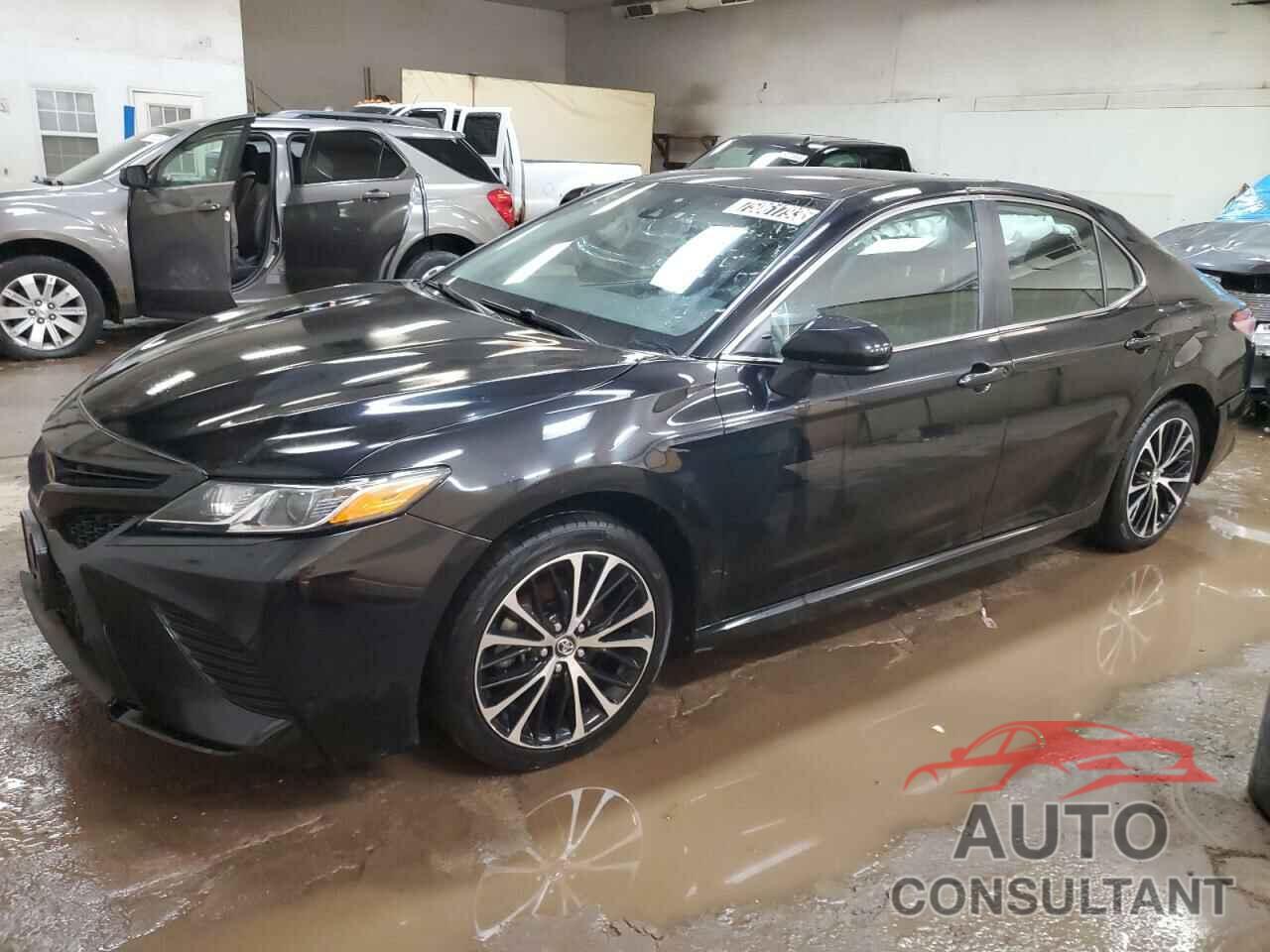 TOYOTA CAMRY 2020 - 4T1G11AK1LU330319