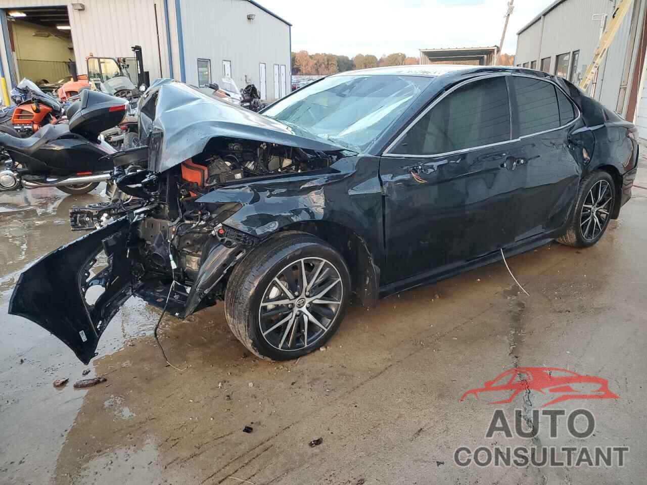 TOYOTA CAMRY 2023 - 4T1G11AKXPU749632