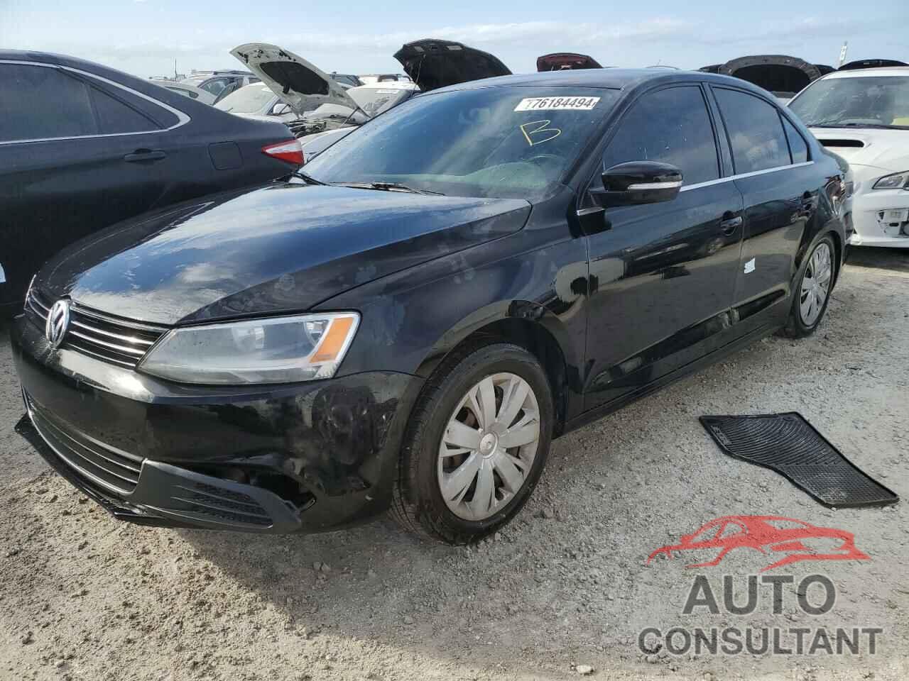 VOLKSWAGEN JETTA 2013 - 3VWDX7AJ3DM257540
