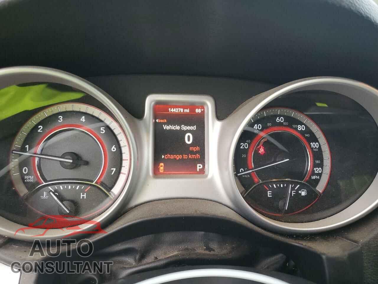 DODGE JOURNEY 2016 - 3C4PDCBB2GT111083