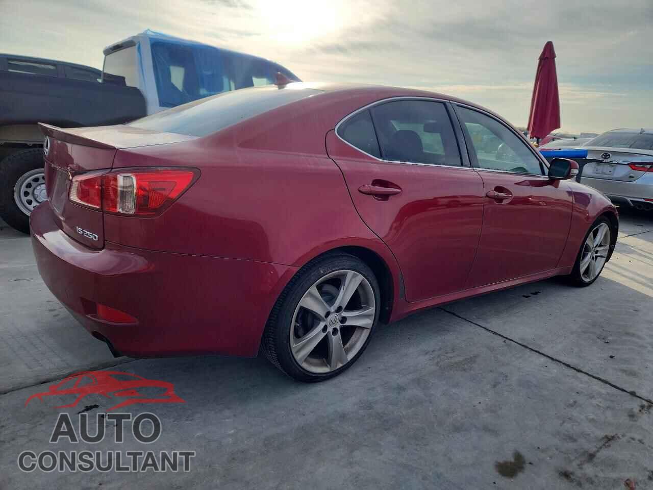 LEXUS IS 2011 - JTHBF5C28B5152002