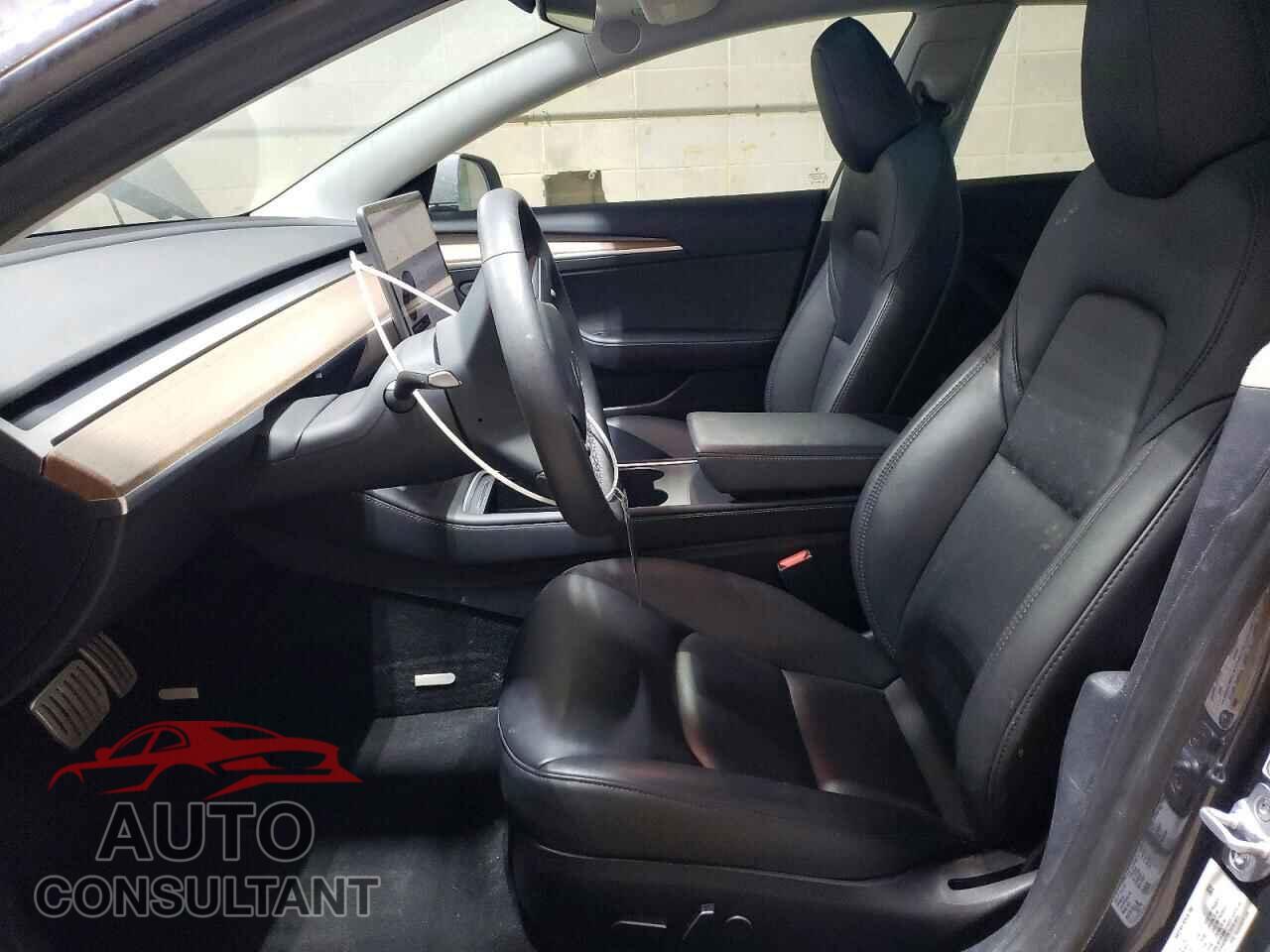 TESLA MODEL 3 2023 - 5YJ3E1EC7PF608357